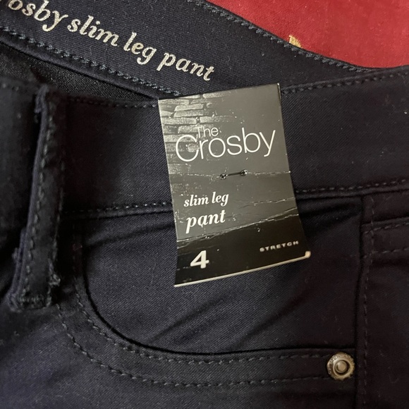 Soho Crosby Slim Leg Jeans in Navy - Picture 2 of 4